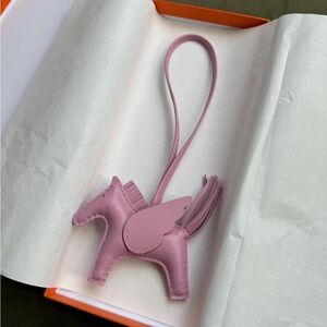 Hermès Rodeo Pegase Bag Charm in Mauve Sylvestre
